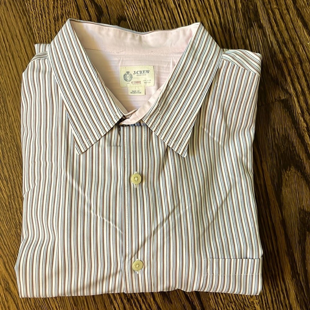 J. Crew 100% Cotton Long Sleeve Button Down Shirt. Light Pink striped. Size XL